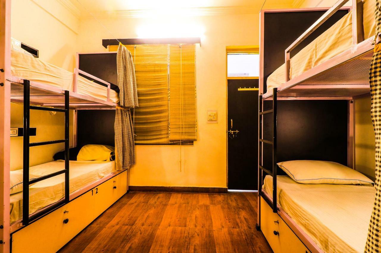 The Hostel Air Pushkar Exteriör bild
